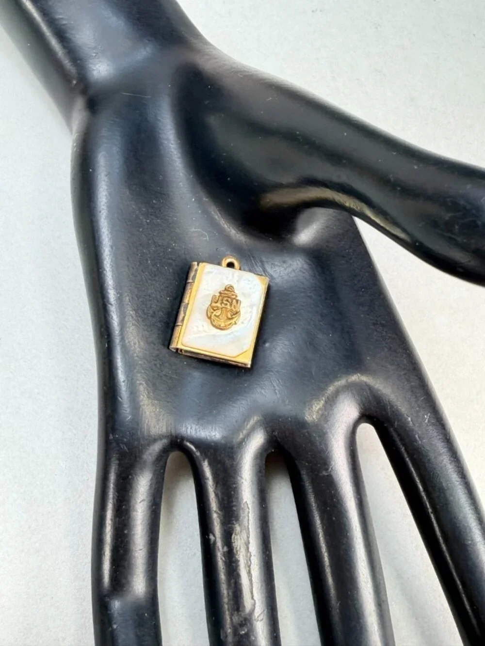 Unbranded unique vintage